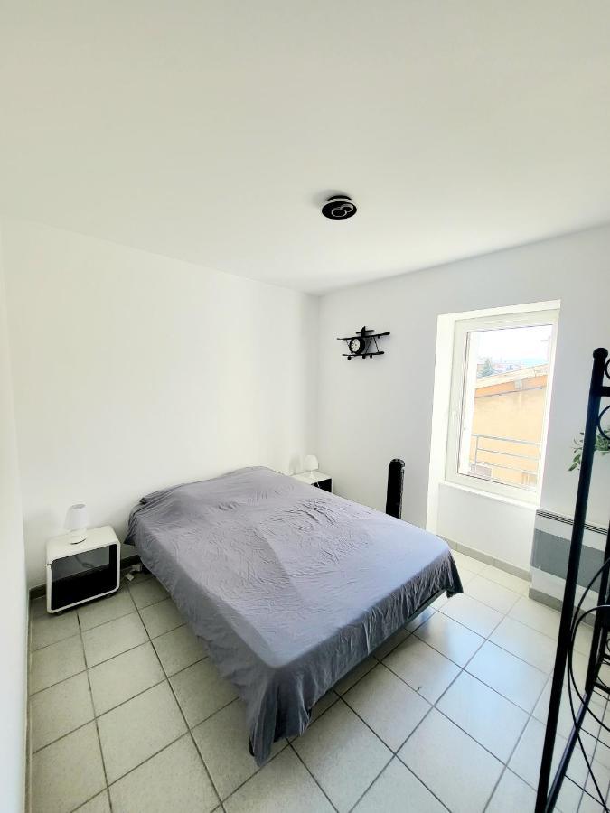 Charmant Appartement 2 Chambres 400 M Centre Gare Βαλένς Εξωτερικό φωτογραφία
